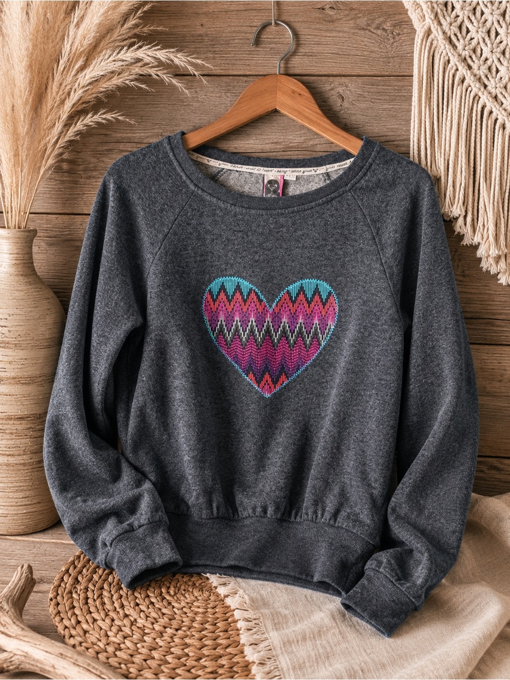 Roxy‎ Jr Large Grey Heart SweatShirt